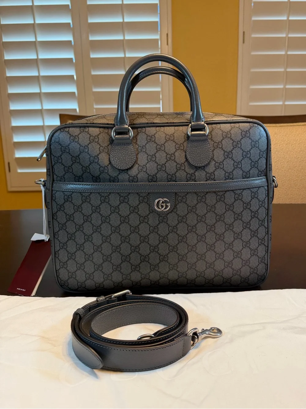 New Authentic Gucci GG Supreme Logo Ophidia Messenger Bag Briefcase Gray Medium